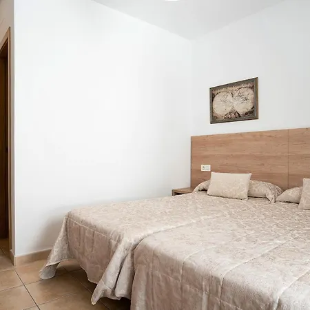 Casa Senores Cura 1a - Solo Familias *