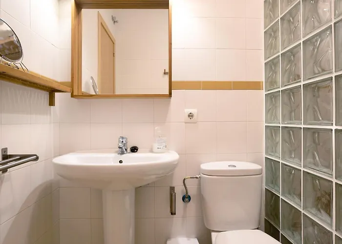 Casa Senores Cura 1a - Solo Familias